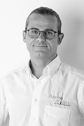 Jan Veigel, Geschäftsinhaber